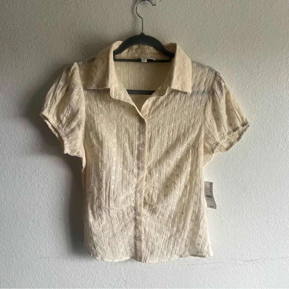 Your Favorite Magnolia Eyelet Short Sleeve Button Shirt Cream Size M NWT